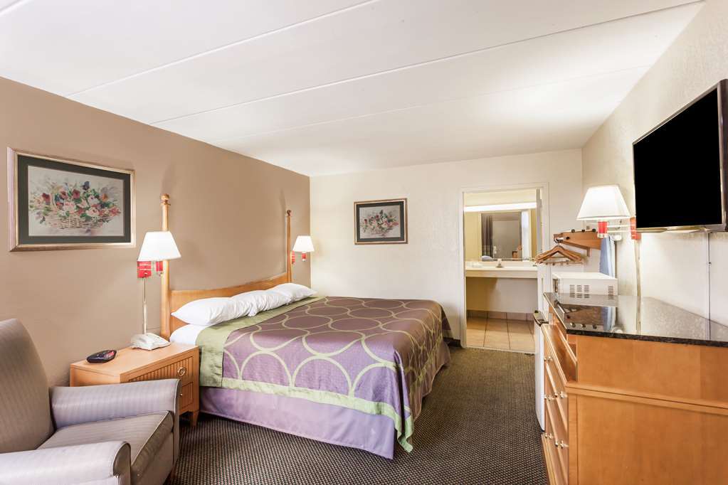 Super 8 by Wyndham Manassas Hotel Ruang foto
